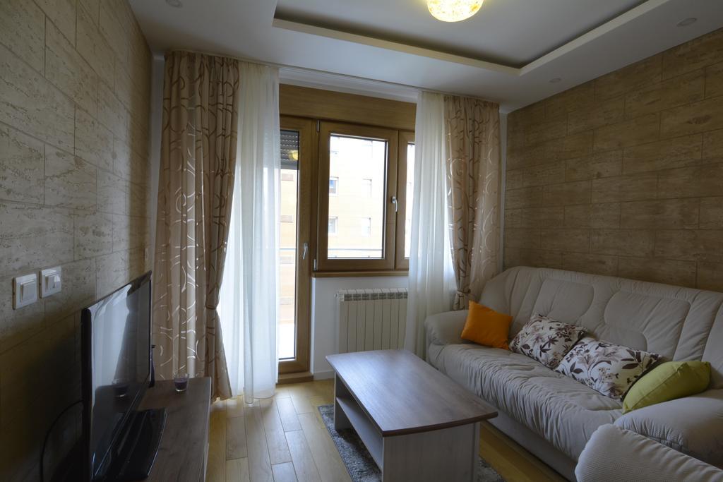 Vesna Apartment เบลเกรด ภายนอก รูปภาพ